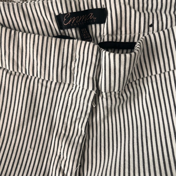 Pants - Picture 3 of 6